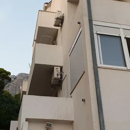Appartement Apartman Cvijanovic Brela
